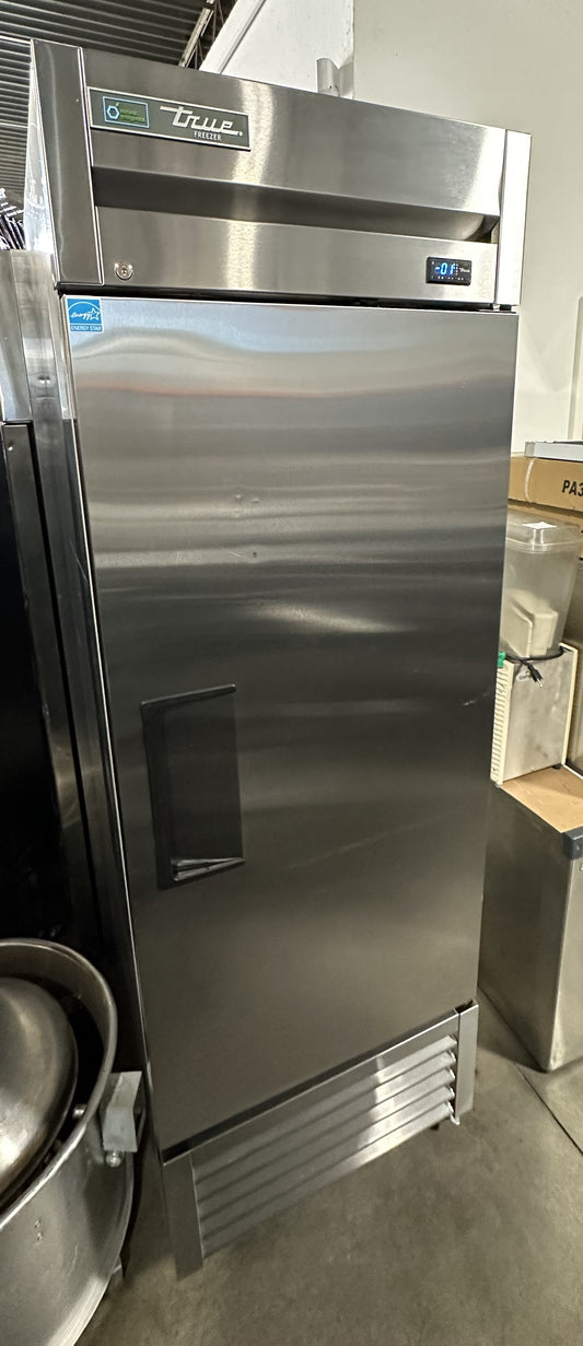 TRUE ONE DOOR FREEZER