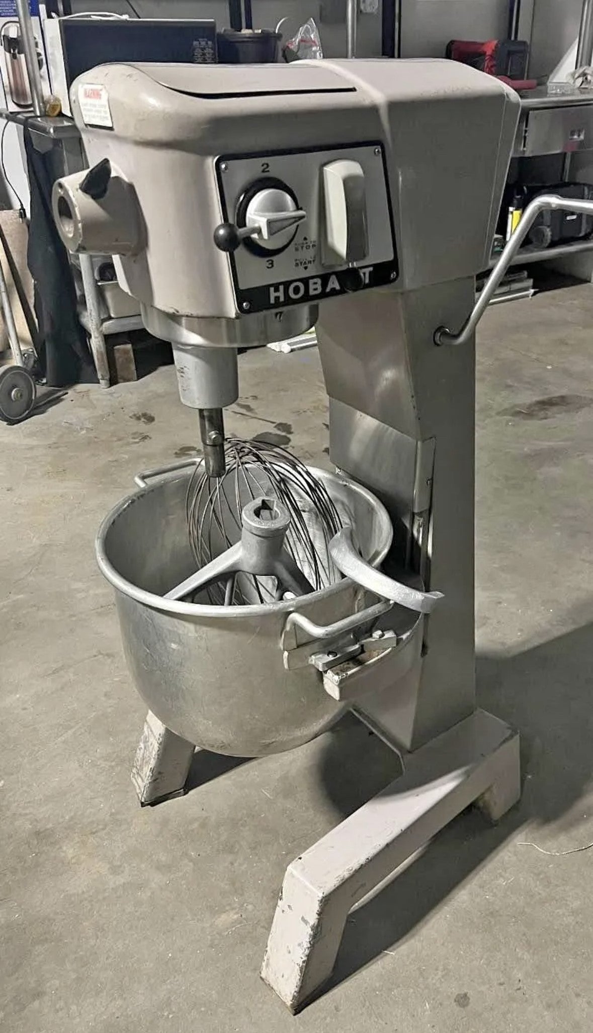 HOBART 30QT MIXER